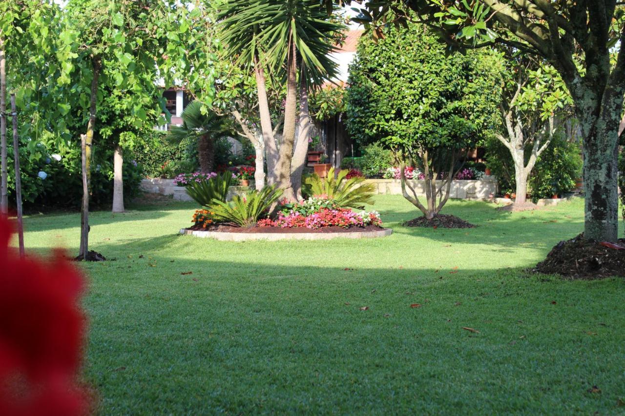 Appartamento Duplex Playa De Rons O Grove Esterno foto